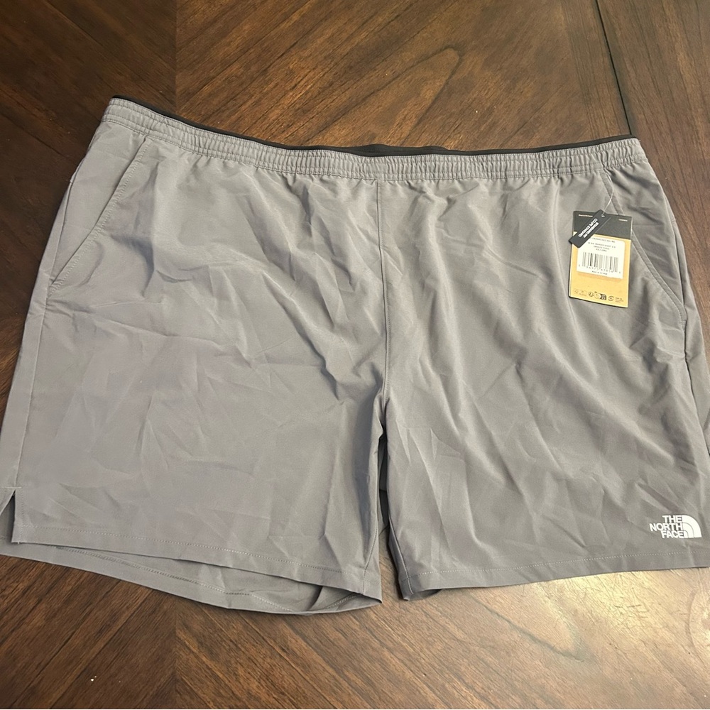 The North Face Mens Big Wander Short 2.0, 4X, LNG, Smoked Pearl New - Picture 1 of 11